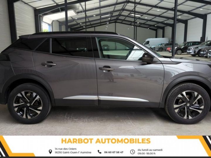 Peugeot 2008 1.2 puretech 130cv eat8 allure + camera de recul + navi Gris platinium - 3