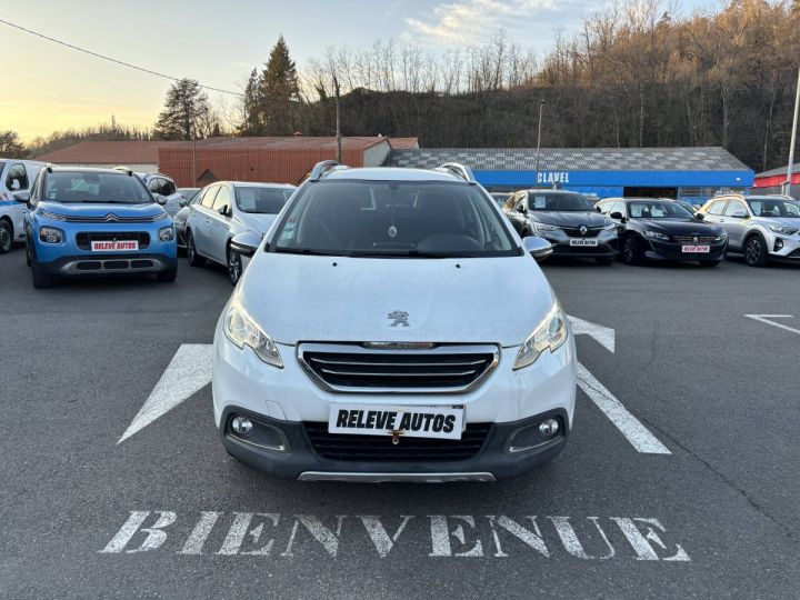 Peugeot 2008 1.2 PureTech Active  - 1