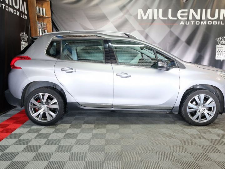 Peugeot 2008 1.6 BLUEHDI 100CH ALLURE Gris C - 5