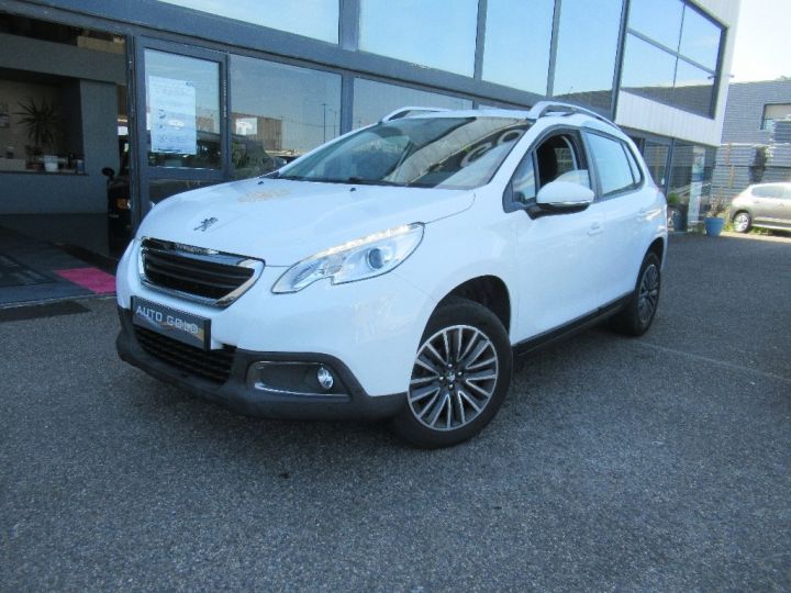 Peugeot 2008 1.6 BlueHDi 100ch BVM5 Active Blanche - 1