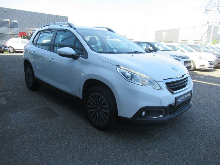 Peugeot 2008 1.6 BlueHDi 100ch BVM5 Active Blanche - 3