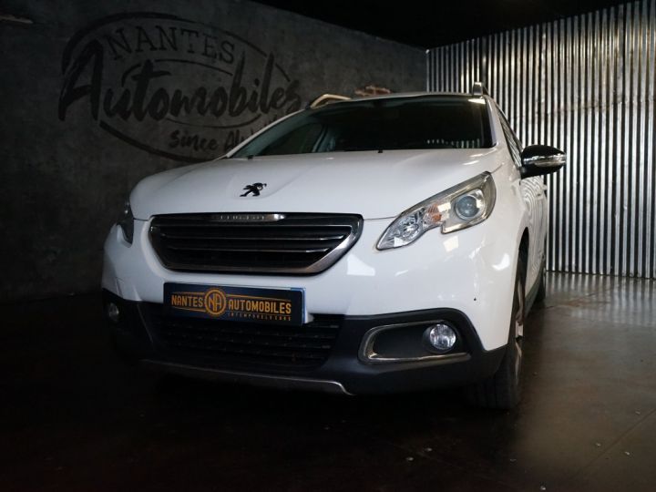 Peugeot 2008 1.6 BlueHDi 75ch BVM5 Style Blanc - 2