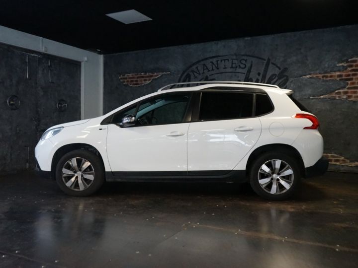 Peugeot 2008 1.6 BlueHDi 75ch BVM5 Style Blanc - 3