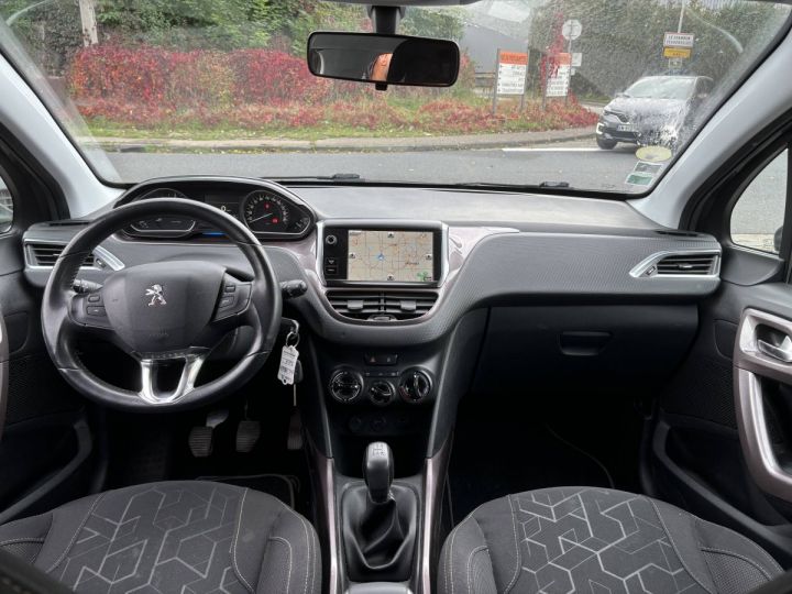 Peugeot 2008 1.6 e-HDi92 FAP Active GRIS - 8