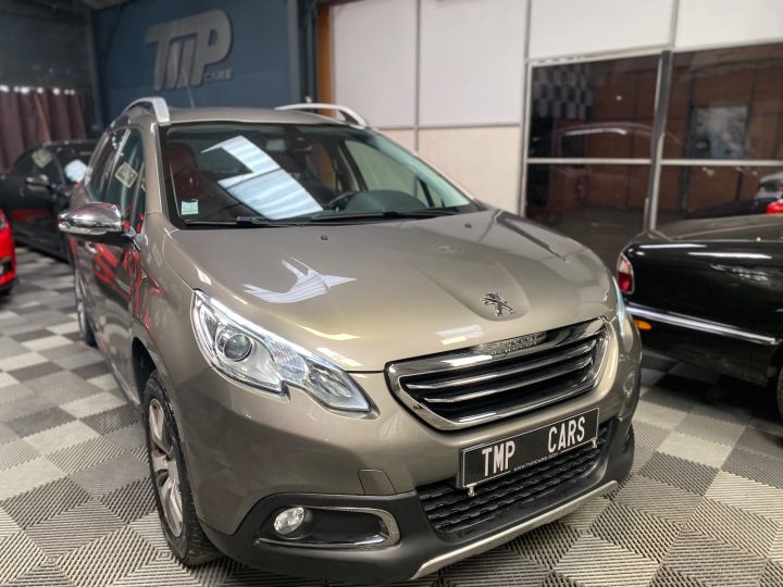 Peugeot 2008 1.6 VTI - 16V Allure Beige - 1