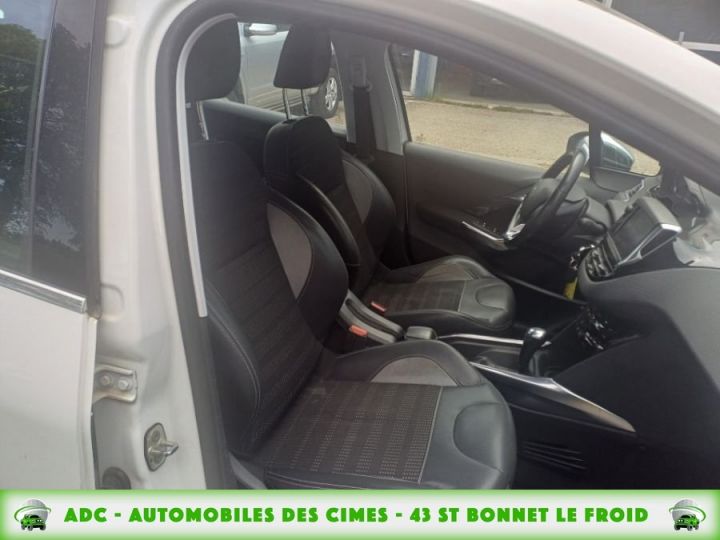 Peugeot 2008 1.6 Vti BVA (120ch) Blanc - 9