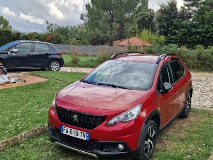 Peugeot 2008 - (2) 110 cv GT LINE Rouge - 4