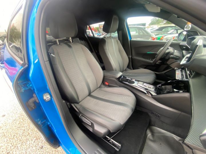 Peugeot 2008 E-2008 Pack Allure Bleu - 11