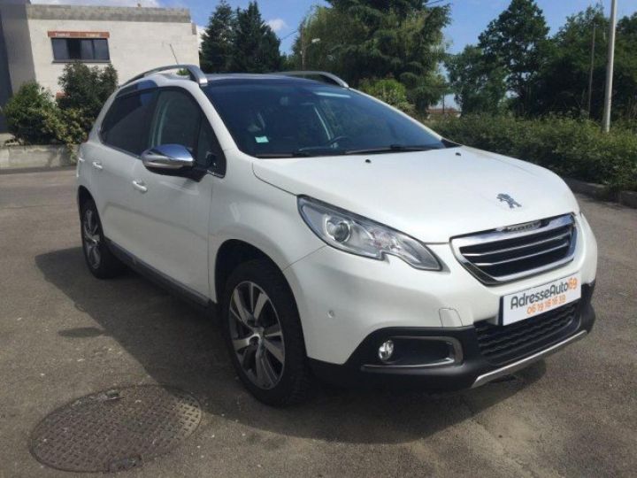 Peugeot 2008 E-HDI 115 FELINE TITANE     Diesel BLANC NACRE - 1