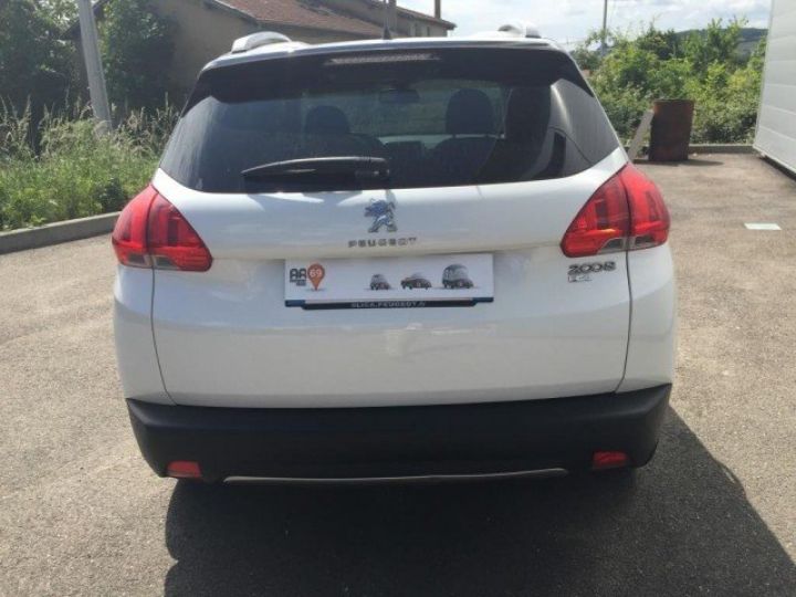 Peugeot 2008 E-HDI 115 FELINE TITANE     Diesel BLANC NACRE - 20