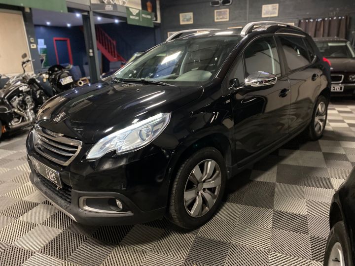 Peugeot 2008 I (CU_) 1.2 VTi (82Cv) Noir - 2