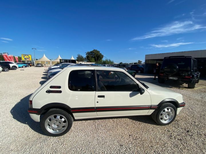 Peugeot 205 GTI Blanc - 6