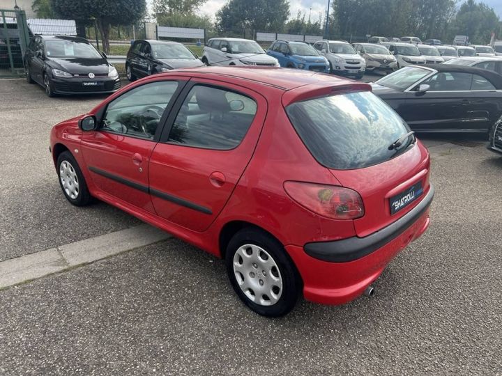 Peugeot 206 1.1 60ch 4cv Pop Art 5Portes 134,000 Kms ROUGE FONCE - 6