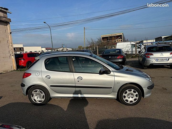 Peugeot 206 1.1 X LINE CLIM 5P  - 4