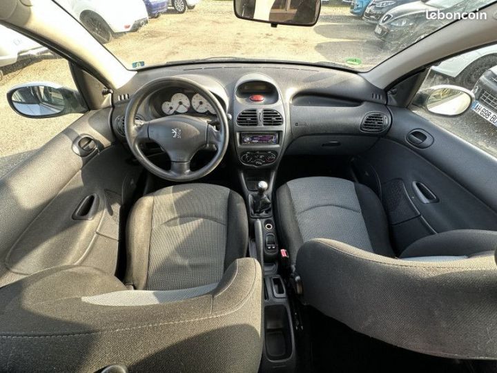 Peugeot 206 1.1 X LINE CLIM 5P  - 9