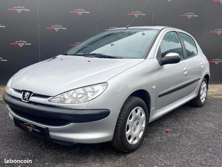 Peugeot 206 1.4 HDI 70ch Pop Art Clim Gris - 2