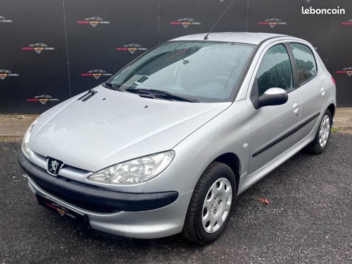 Peugeot 206 1.4 HDI 70ch Pop Art Clim Gris - 3