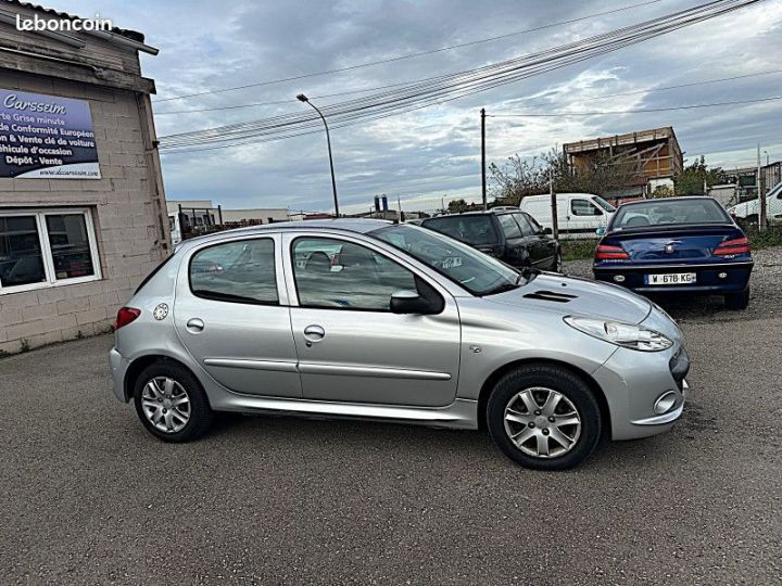 Peugeot 206 + 1.4 TRENDY 5P  - 4