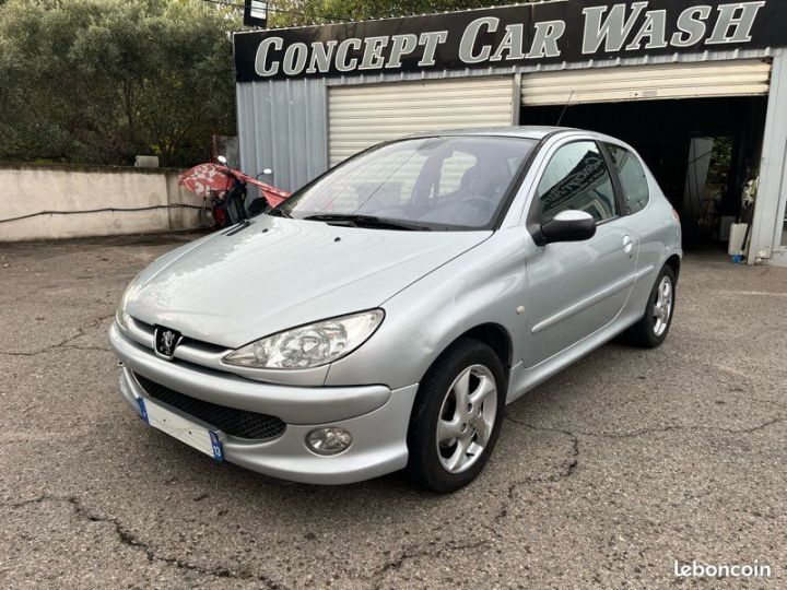 Peugeot 206 1.6i 16V 110CV Autre Occasion - 2