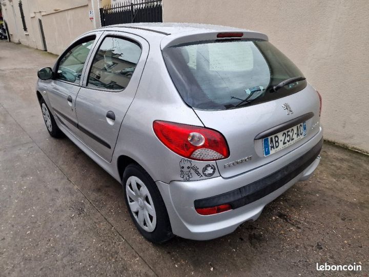 Peugeot 206 206+ 1.1 essence 60ch urban payer en 4x fois Autre - 3