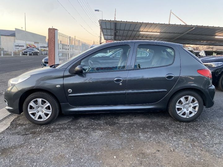 Peugeot 206 206+ 1.4e 75ch Génération Gris - 9