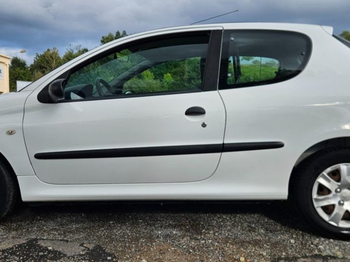 Peugeot 206 206+ AFFAIRE HDI STANDARD Blanc - 7