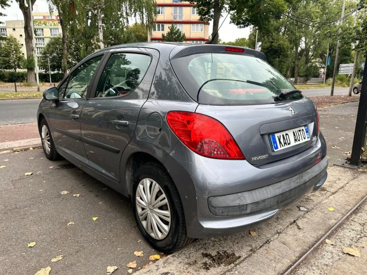 Peugeot 207 1.4 75 URBAN 5P GRIS - 4