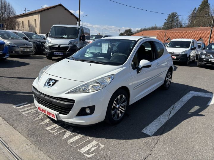 Peugeot 207 1.4 HDi70 Business Pack 5p BLANC - 2