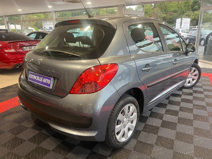 Peugeot 207 1.4 VTi 16V 95ch Trendy Grise - 2