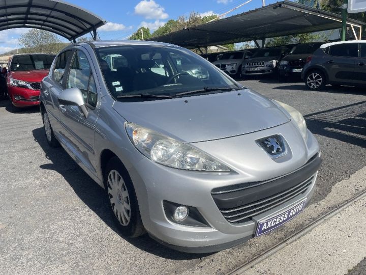 Peugeot 207 1.6 HDi 92ch  Gris - 10