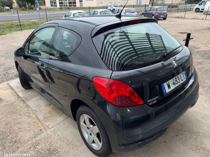 Peugeot 207 Noir - 4