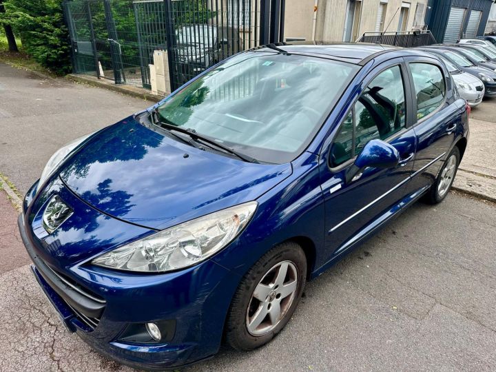 Peugeot 207 (2) 1.4 VTI 95 URBAN MOVE 5P BLEU - 1