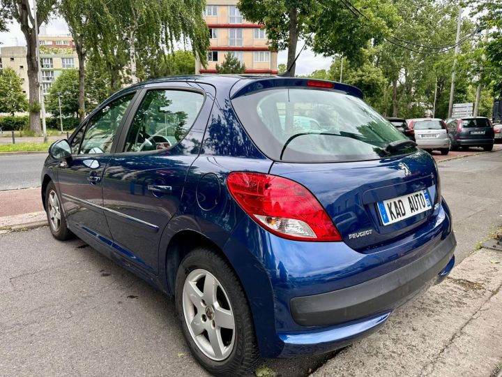 Peugeot 207 (2) 1.4 VTI 95 URBAN MOVE 5P BLEU - 4