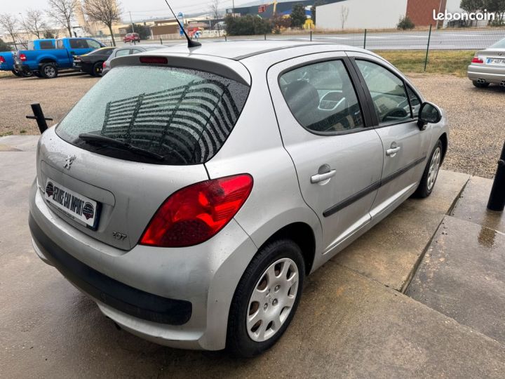 Peugeot 207 95 ch Gris - 3