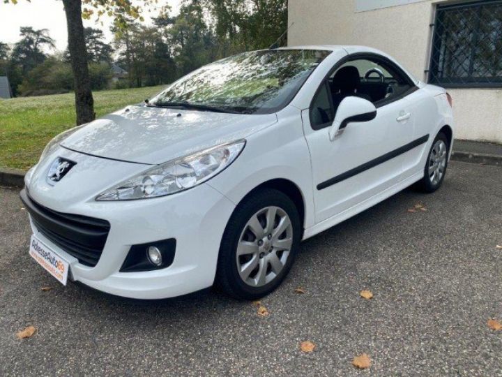 Peugeot 207 CC COUPÉ CABRIOLET 1.6 VTi 120ch Sport     Essence BLANC - 23