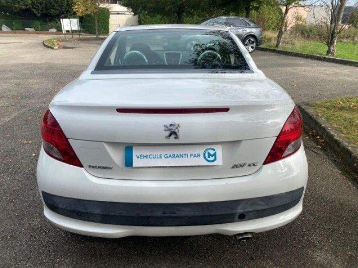 Peugeot 207 CC COUPÉ CABRIOLET 1.6 VTi 120ch Sport     Essence BLANC - 26