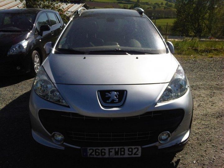 Peugeot 207 SW PREMIUM OUTDOOR 1.6 HDI 16V 110CV FAP     Diesel GRIS ALUMINIUM - 2