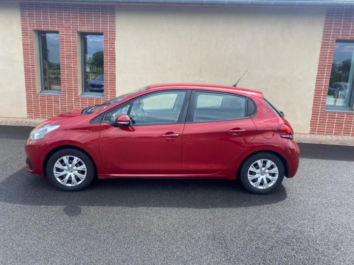 Peugeot 208 1.0 PureTech 68ch BVM5 Active Rouge - 1