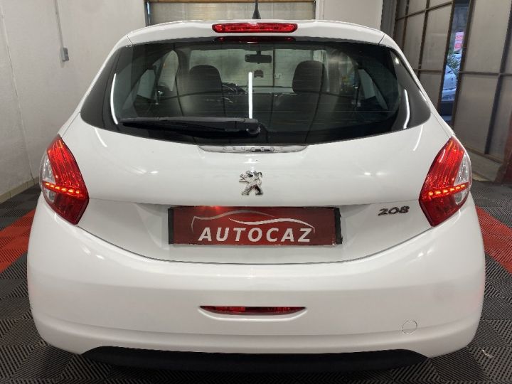 Peugeot 208 1.0 VTi 68ch BVM5 Access Blanc - 7