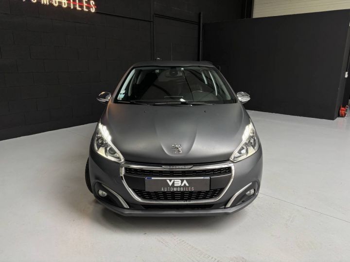 Peugeot 208 1.2 82 Allure Gris Foncé - 3