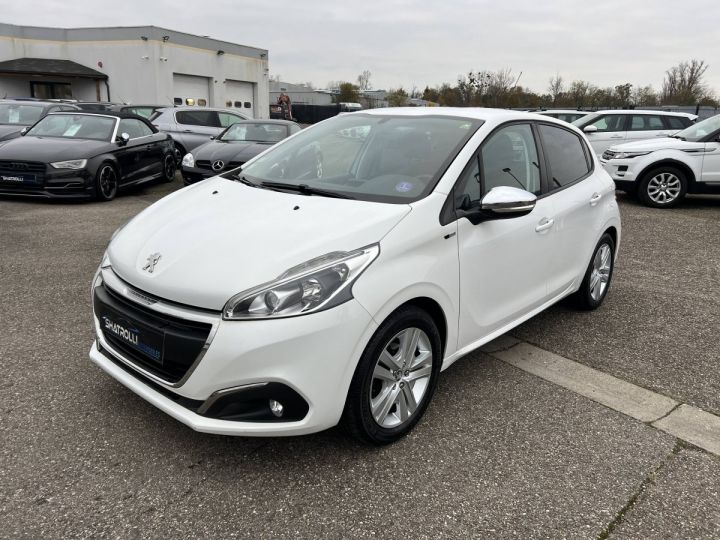 Peugeot 208 1.2 82ch 4cv 5P Style 5Places 58,000Kms Distri OK Garantie Moteur 2ans INC. - 4