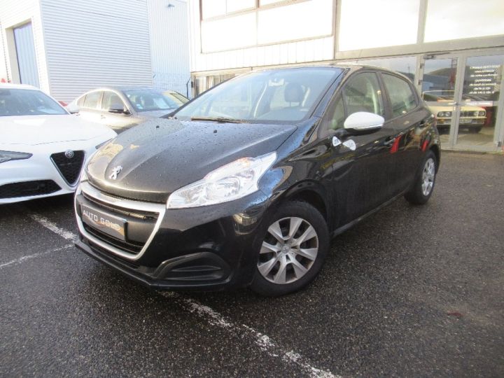 Peugeot 208 1.2  82ch SetS BVM5 LIKE Noir - 1