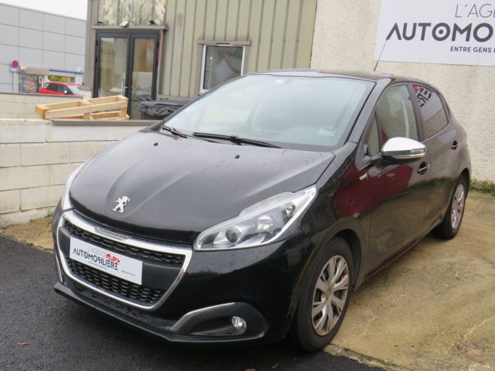 Peugeot 208 1.2 PURETECH 82 URBAN SOUL 5P Noir - 1