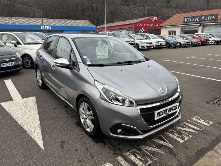 Peugeot 208 1.2 PureTech 82ch E6.2 Evap Signature 5p GRIS - 3