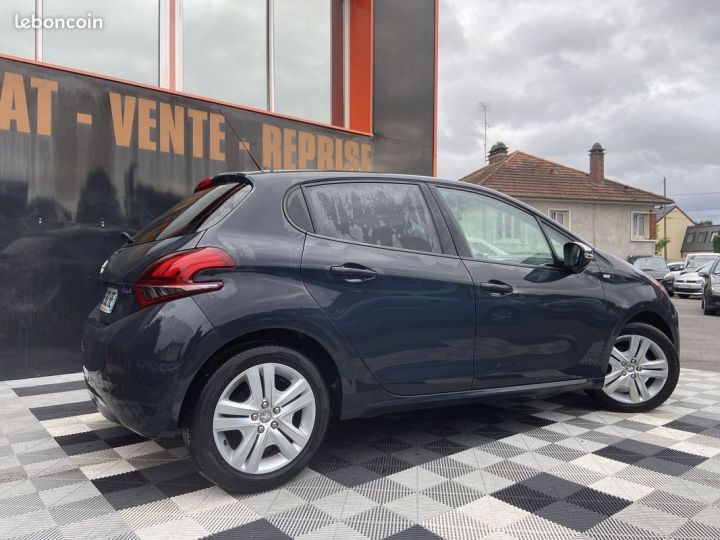 Peugeot 208 1.2 PURETECH 82CH STYLE 5P Gris - 3