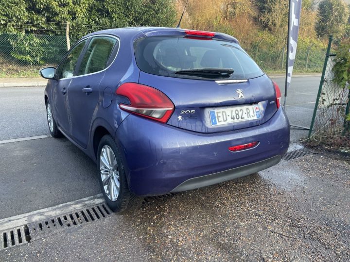 Peugeot 208 1.2 PURETECH  82CV Bleu Laqué - 10