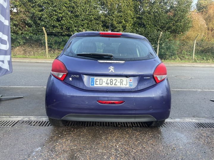 Peugeot 208 1.2 PURETECH  82CV Bleu Laqué - 11