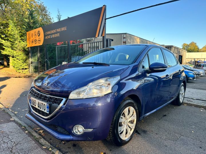 Peugeot 208 1.2 VTI 82 ACTIVE 5P BLEU - 1