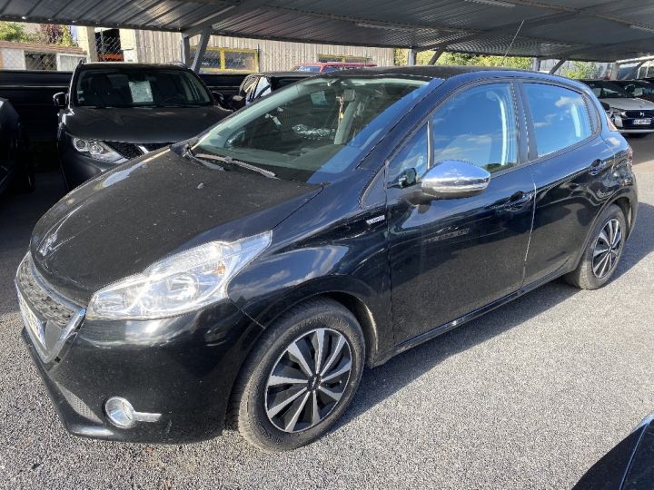 Peugeot 208 1.2 VTi 82ch BVM5 Urban Soul Noir - 1