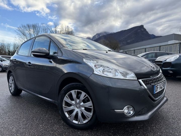 Peugeot 208 1.2 VTI ACTIVE 5P Gris F - 2